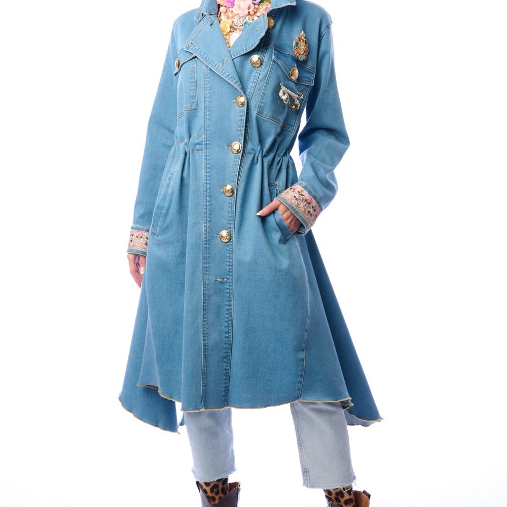 Light Blue Denim Trench Coat with Gold Buttonsatatta trtrench